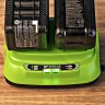Ультрабыстрое двойное зарядное устройство Greenworks G24X2C8, 24V, 8A 