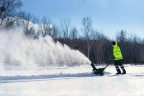 Аккумуляторный снегоуборщик Greenworks 82SN22k5, 82v, 56 см, 2.9 кВт (3.9 л.с), в комплекте АКБ 5 А·ч и ЗУ