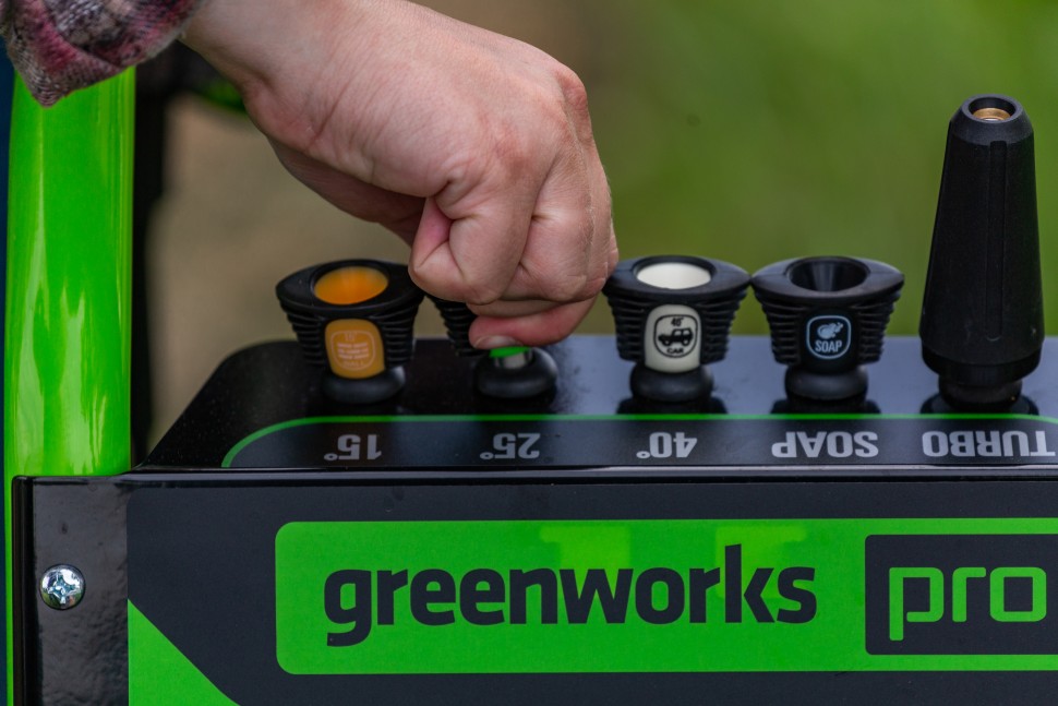 Мойка высокого давления Greenworks GDPW60DP, 60v, 250 бар, без АКБ и ЗУ (аккумуляторная)