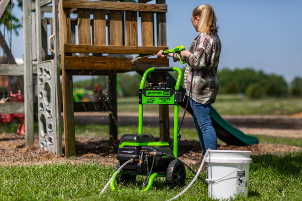 Мойка высокого давления Greenworks GDPW60DP, 60v, 250 бар, без АКБ и ЗУ (аккумуляторная)
