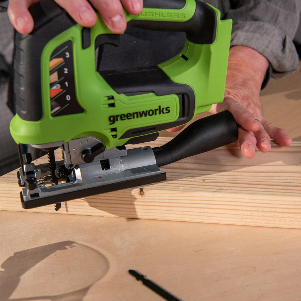 Аккумуляторный лобзик Greenworks GD24JS120, 24V, б/щет, 120 мм, 0-3500/мин, 4-ст.маятник, алю.подошва,LED,1х2Ач,ЗУ,коробка