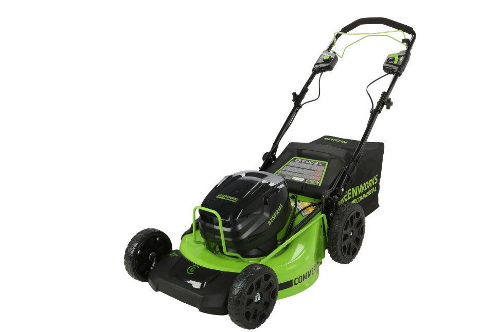 Аккумуляторная самоходная газонокосилка Greenworks GC82LM51SP2k8, 82v, нож 51 см, (2.4 кВт, 3.3 л.с.), в комплекте с АКБ 8 А·ч и ЗУ