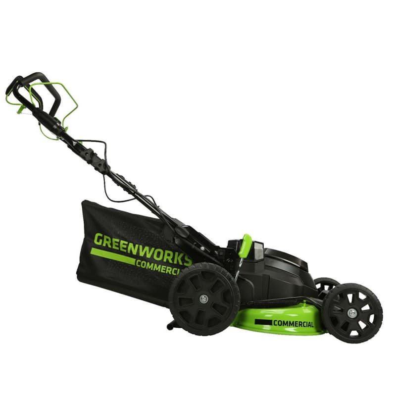 Аккумуляторная самоходная газонокосилка Greenworks GC82LM61Sk8, 82v, нож 61 см, (2.1 кВт, 2.9 л.с.), в комплекте с АКБ 8 А·ч и ЗУ