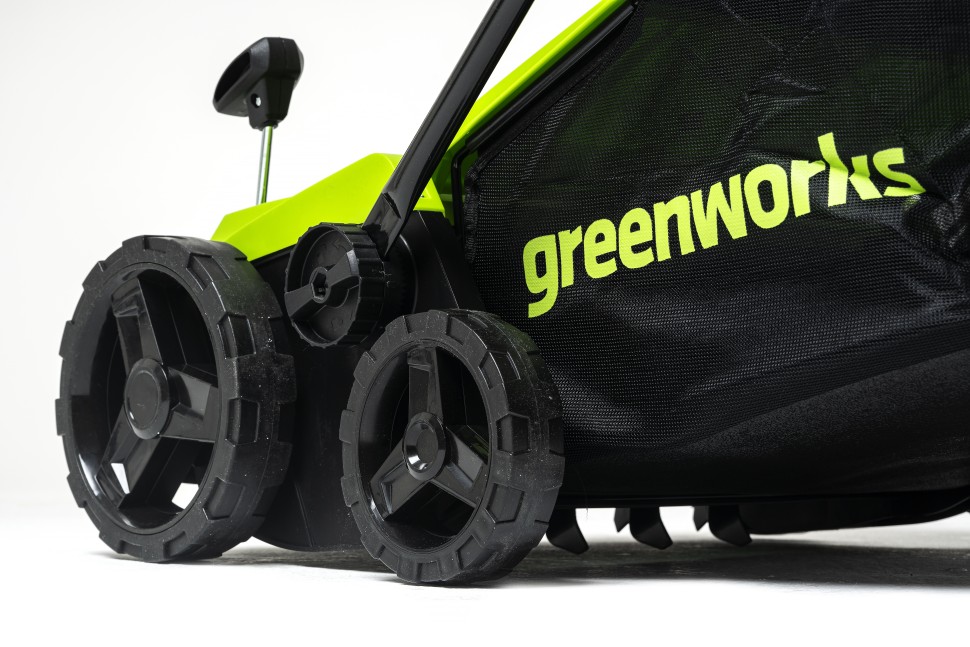 Аэратор Greenworks GDT15, 36 см, 1.5 кВт (сетевой)