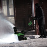 Аккумуляторный снегоуборщик Greenworks GD40STX2k8, 40v, 51 см, 1.8 кВт (2,45 л.с.), в комплекте АКБ 8 А·ч и ЗУ 2А