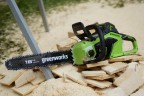 Цепная пила Greenworks GD40CS18k2, 40v, 40 см, в комплекте с АКБ 2 А·ч и ЗУ (аккумуляторная)