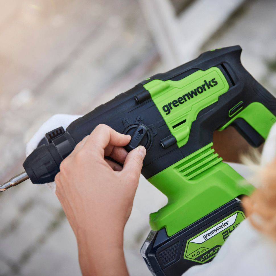 Перфоратор акк. Greenworks RH324, 24V, б/щет, SDS+, 2 Дж, 4500 уд/мин, 24 мм,1х2Ач,ЗУ
