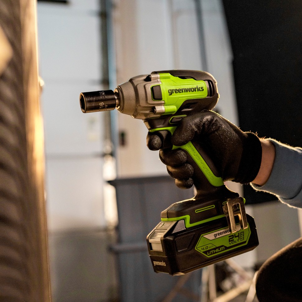 Ударный гайковерт Greenworks GD24IW400, 24v, 400 Нм, без АКБ и ЗУ (аккумуляторный)