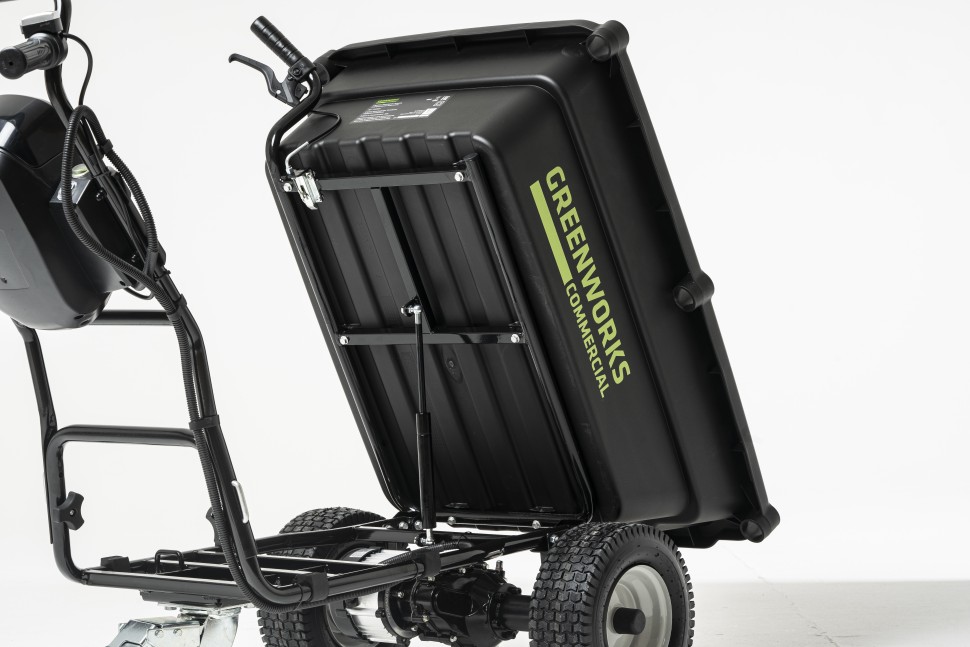 Садовая тележка Greenworks 82GCk5, 82v, 106 л, в комплекте с АКБ 5 А·ч и ЗУ (аккумуляторная, самоходная)