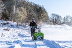 Снегоуборщик Greenworks GD82ST56k5, 82v, 61 см, в комплекте 3 шт. АКБ 5 А·ч и двойное ЗУ (самоходный ,аккумуляторный)