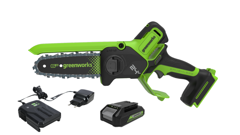 Цепная мини пила аккумуляторная Greenworks GD24CS15, 24V, 15см, бесщеточная, с автоматической смазкой цепи, c АКБ 2Ач и ЗУ  в сумке