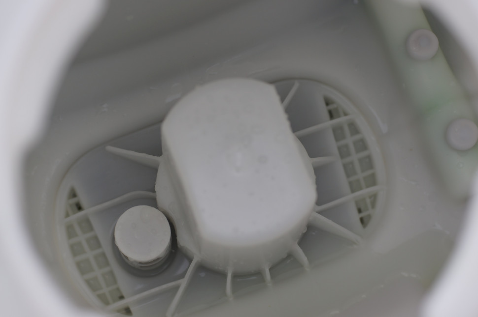 Аккумуляторный садовый опрыскиватель Greenworks G24BPSIIk5, 24v, 15 л, 5 бар, в комплекте с АКБ 5 А·ч и ЗУ
