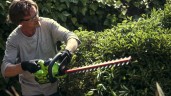 Аккумуляторный кусторез Greenworks G40HT61, 40v, 60 см, захват 27мм, без АКБ и ЗУ
