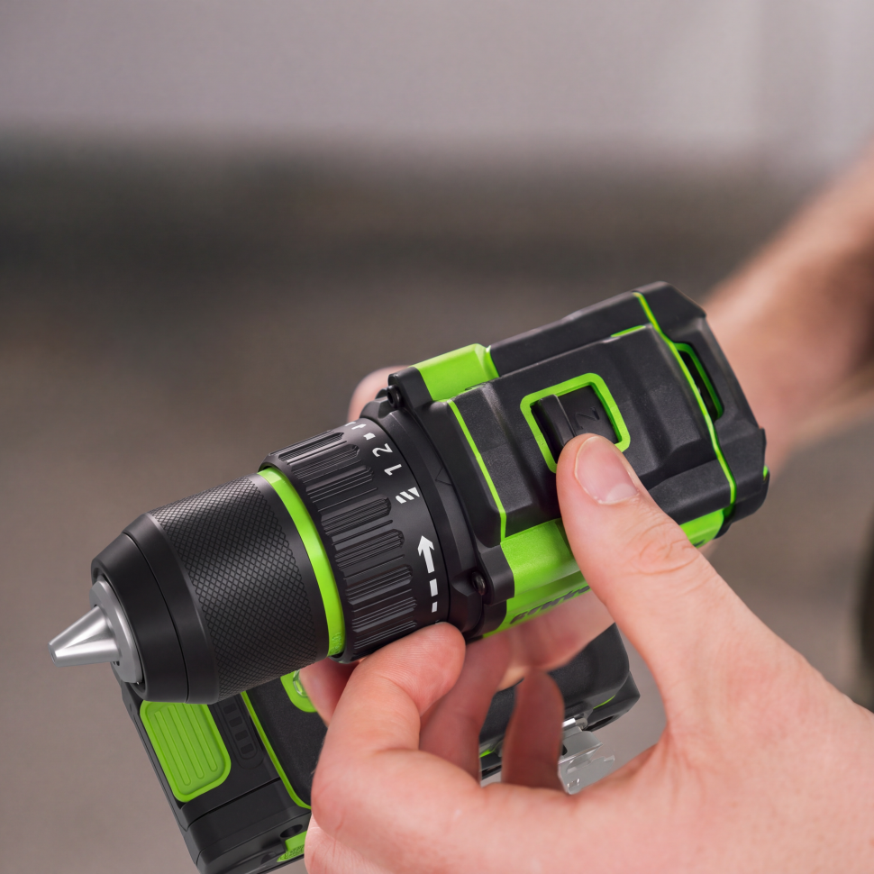 Дрель-шуруповерт акк. Greenworks DD350, 24V, б/щет, 27/50 Нм, 0-500 / 0-1900 об/мин, 1,5-13мм, без АКБ и ЗУ