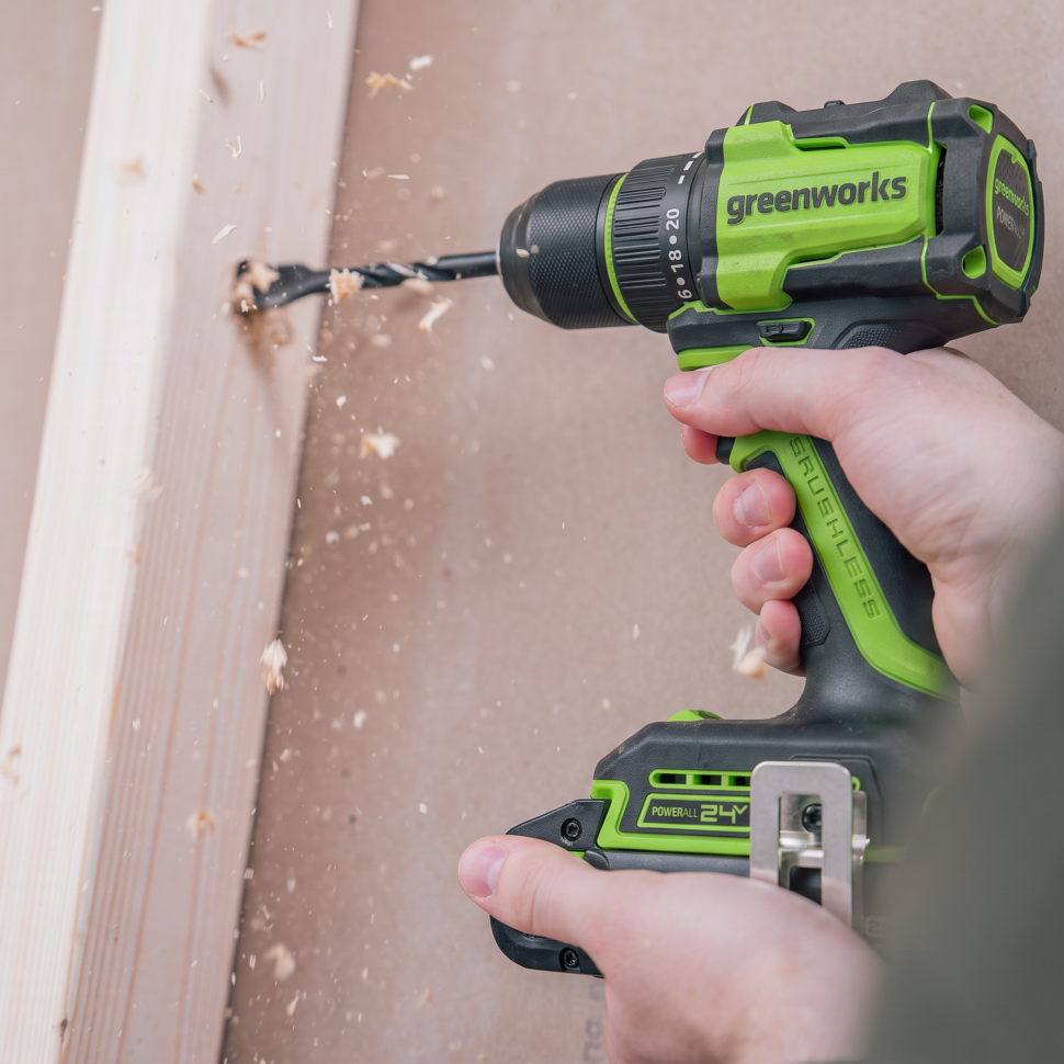 Дрель-шуруповерт акк. Greenworks DD350, 24V, б/щет, 27/50 Нм, 0-500 / 0-1900 об/мин, 1,5-13мм, без АКБ и ЗУ