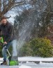 Снегоуборочная лопата Greenworks GD40SS30k8, 40v, 30 см, 1.2 кВт, 1.6 л.с, в комплекте с АКБ 8 А·ч и ЗУ (аккумуляторная)