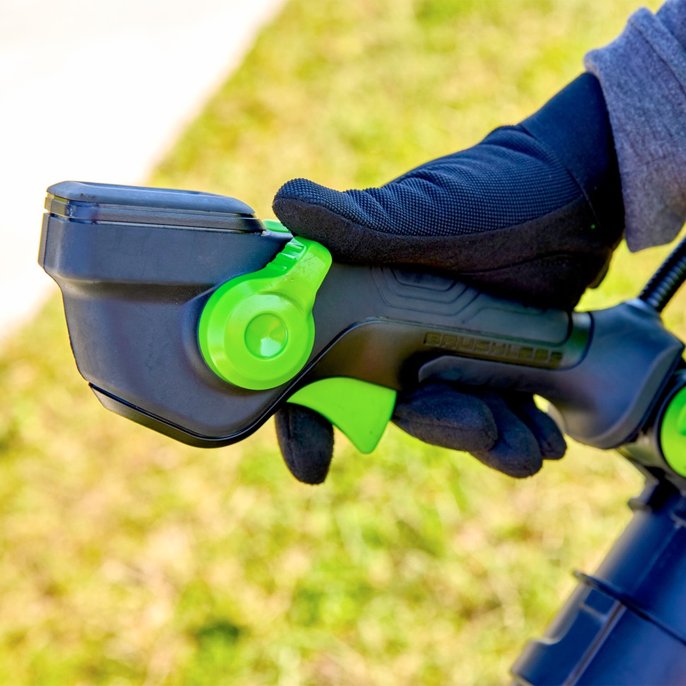 Ранцевый воздуходув Greenworks GD82BP3k8, 82v, 362 км/ч, 3.1 кВт, в комплекте с двумя АКБ 8 А·ч и двойное ЗУ (аккумуляторный)