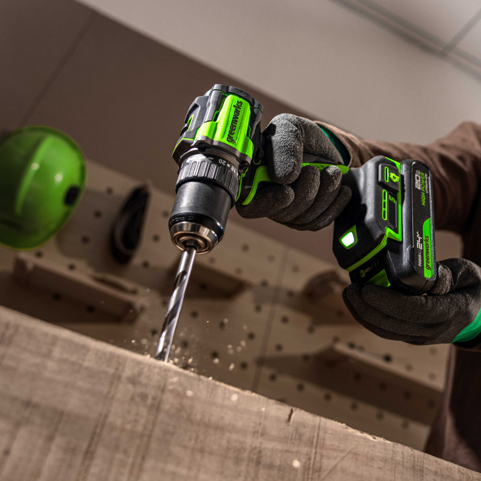 Аккумуляторная дрель-шуруповерт Greenworks DD560k4, 24v, 30/60 Нм, 13мм, Anti-kickback, 1х4Ач,ЗУ