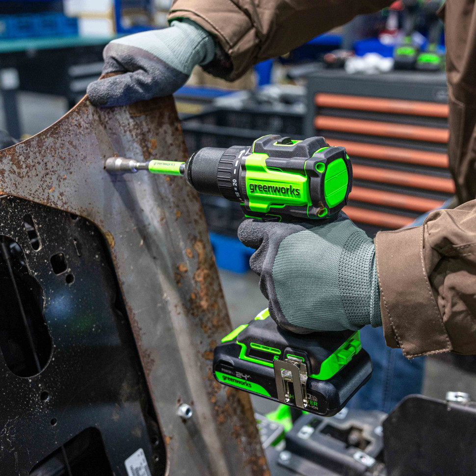 Аккумуляторная дрель-шуруповерт Greenworks DD560k4, 24v, 30/60 Нм, 13мм, Anti-kickback, 1х4Ач,ЗУ