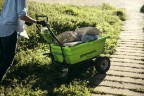 Садовая тележка Greenworks G40GCk5, 40v, 106 л, в комплекте с АКБ 5 А·ч и ЗУ (аккумуляторная, самоходная)