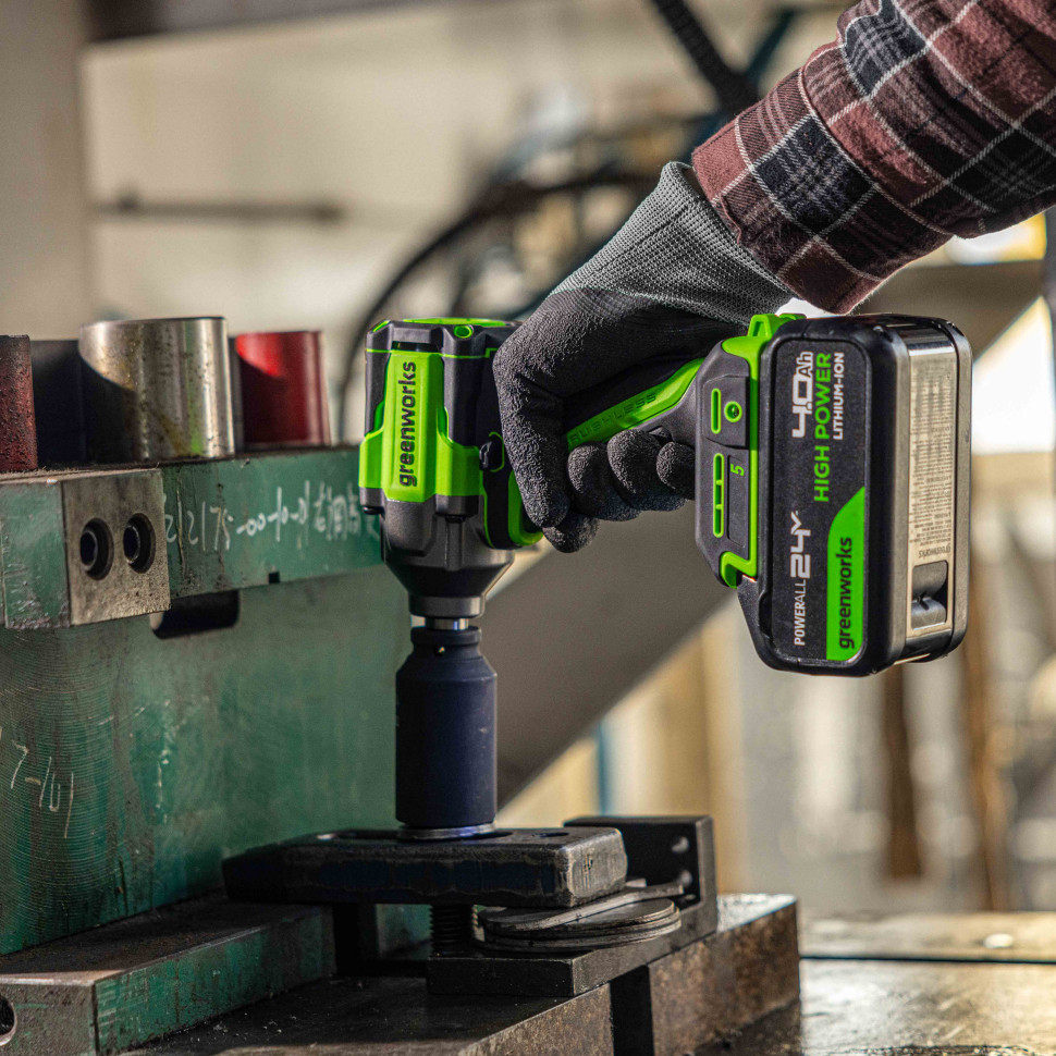 Гайковерт ударный акк. Greenworks IW5500, 24V, б/щет, 1/2'', 500Нм, 3 режима, 1х5Ач,ЗУ,коробка