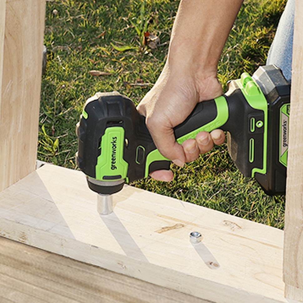 Гайковерт ударный акк. Greenworks G24IW200, 24V,б/щет, 3/8'', 200Нм, 1х2Ач,ЗУ,коробка